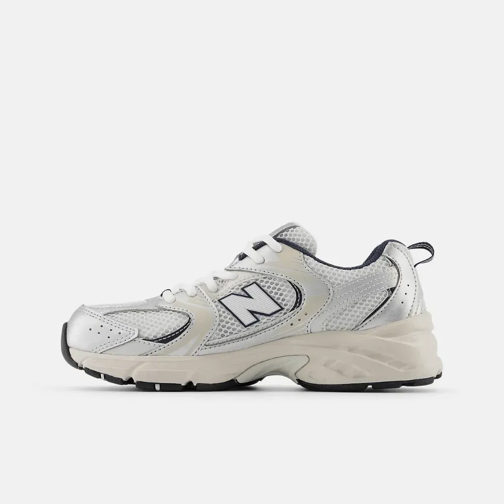 New Balance 530 Summer Fog Nimbus Cloud Navy foto 3