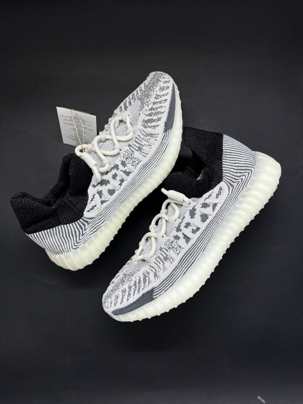 Yeezy 350 V2 CMPCT Slate White