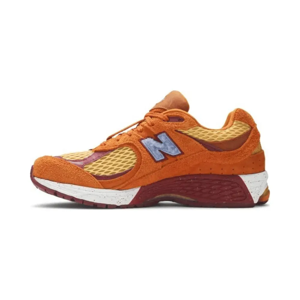 Imagem Salehe Bembury x New Balance 2002R Peace Be The Journey
