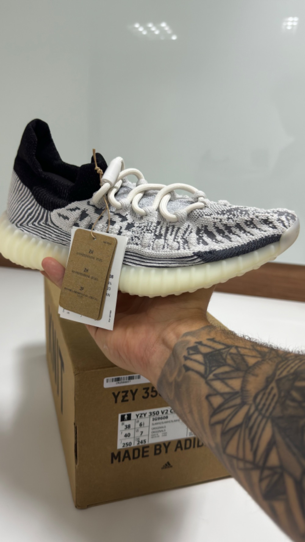 Yeezy 350 V2 CMPCT Slate White