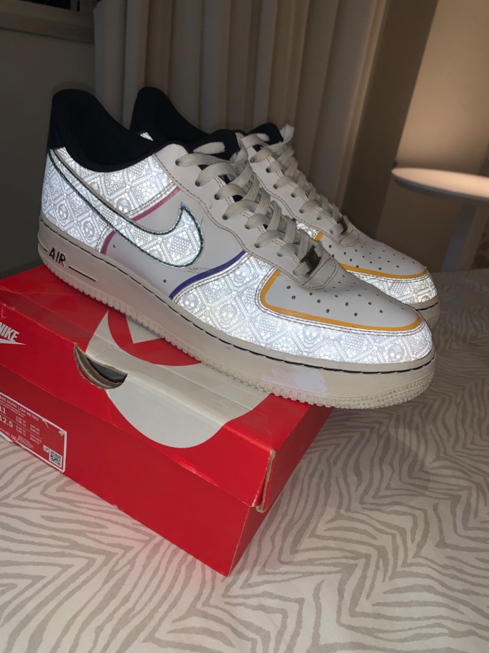 Nike Air Force 1 Low Day of the Dead — 43.5, Usado