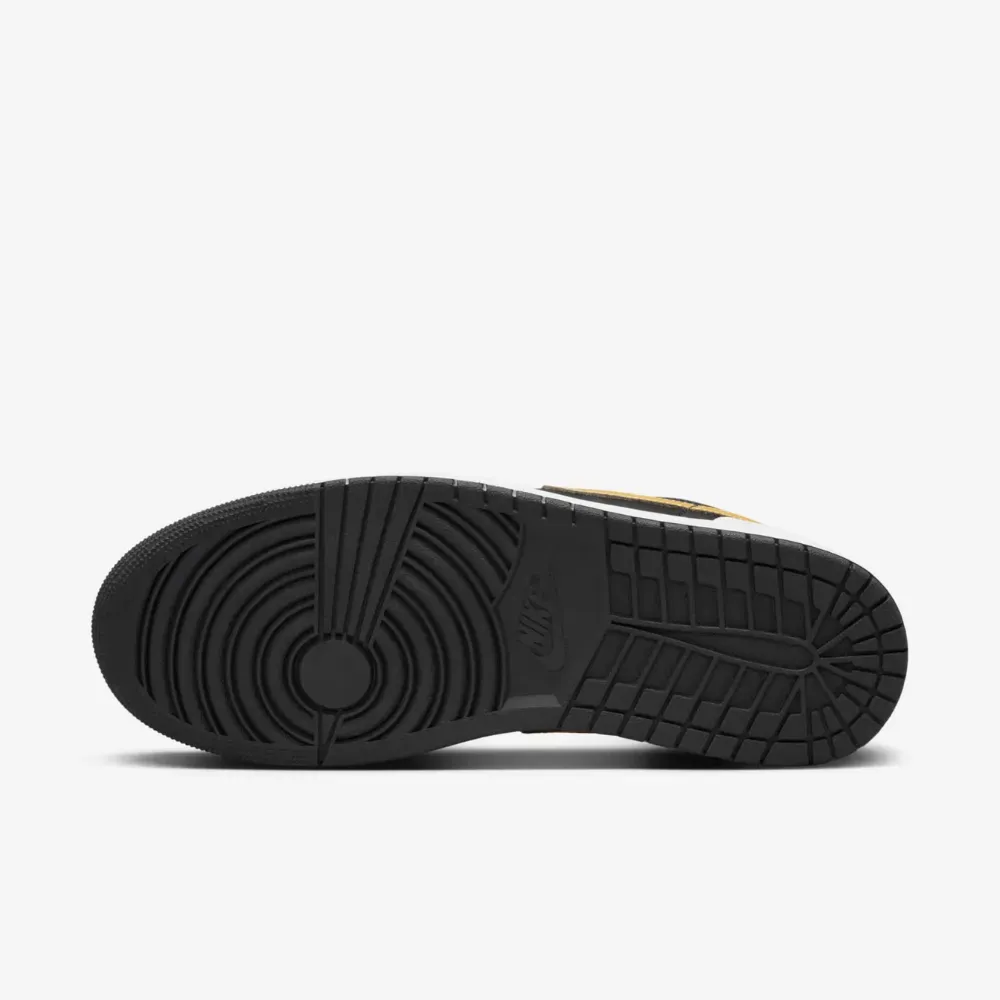 Air Jordan 1 Low White Black Metallic Gold Swoosh foto 5