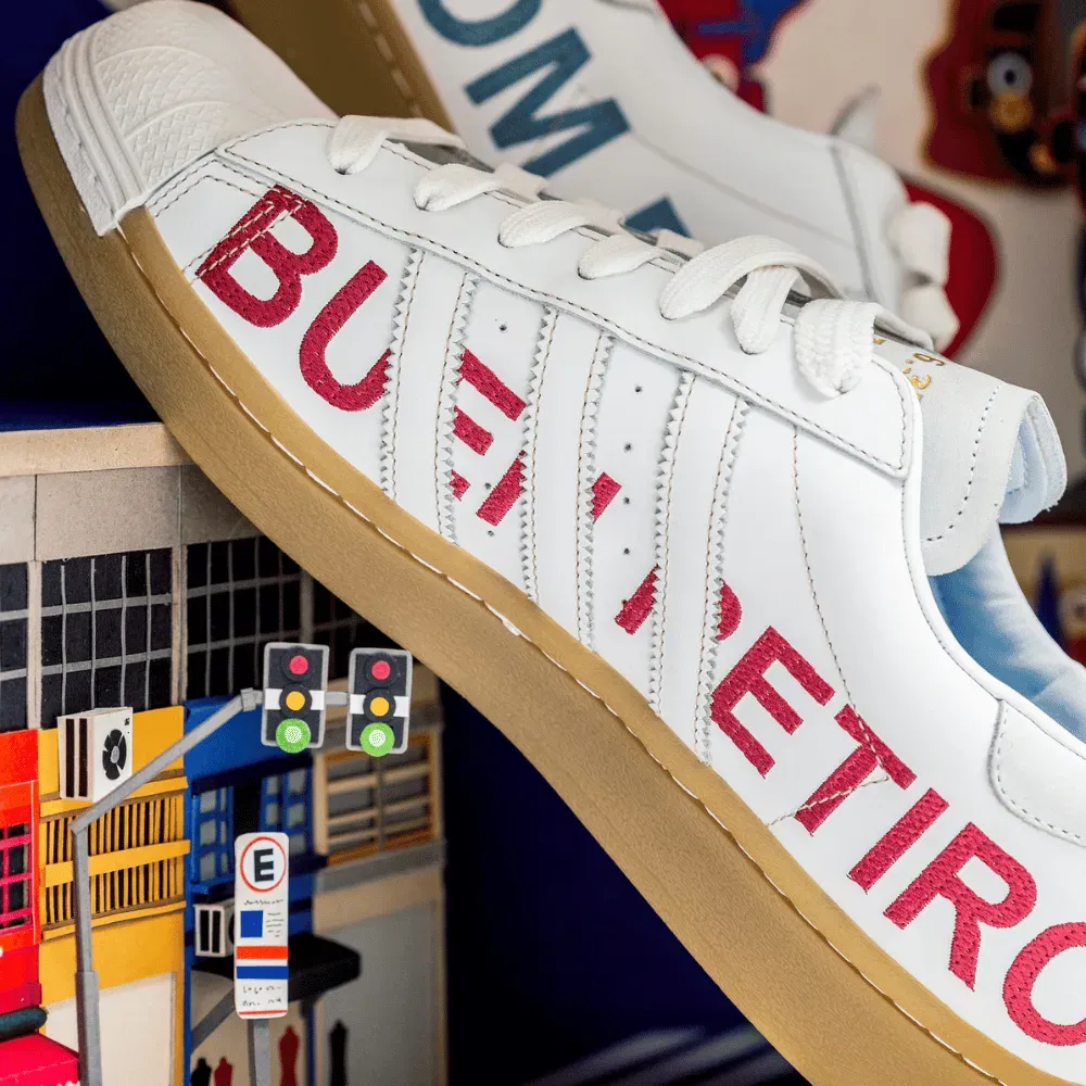 Guadalupe x adidas Superstar Imigrantes foto 2