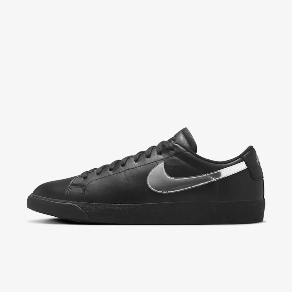 Dancer Skateboards x Nike SB Zoom Blazer Low Black and Metallic Silver foto 3