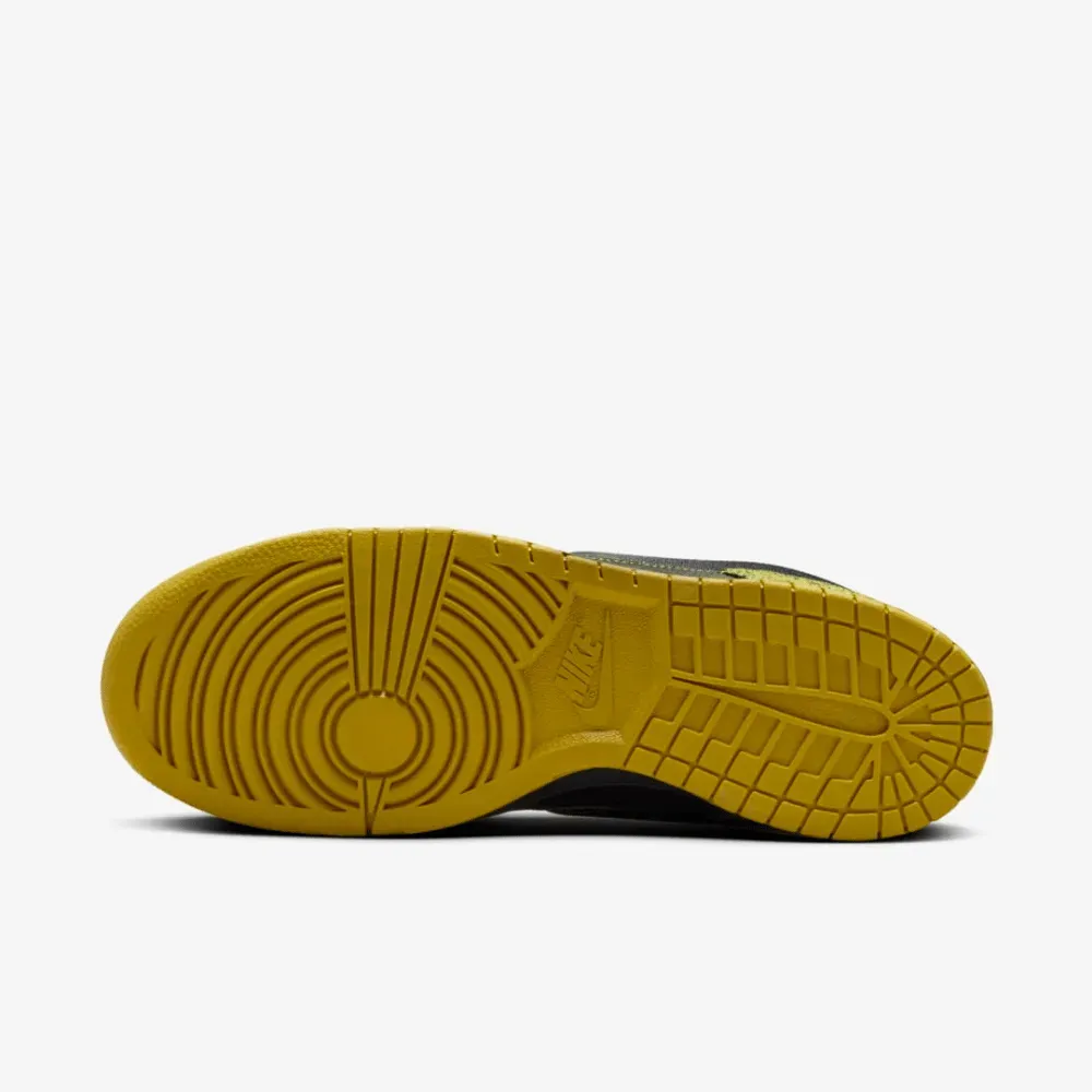 Nike Dunk Low Halloween Skull foto 5