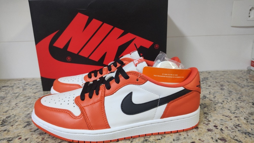 Air Jordan 1 Low Starfish — 41, Novo