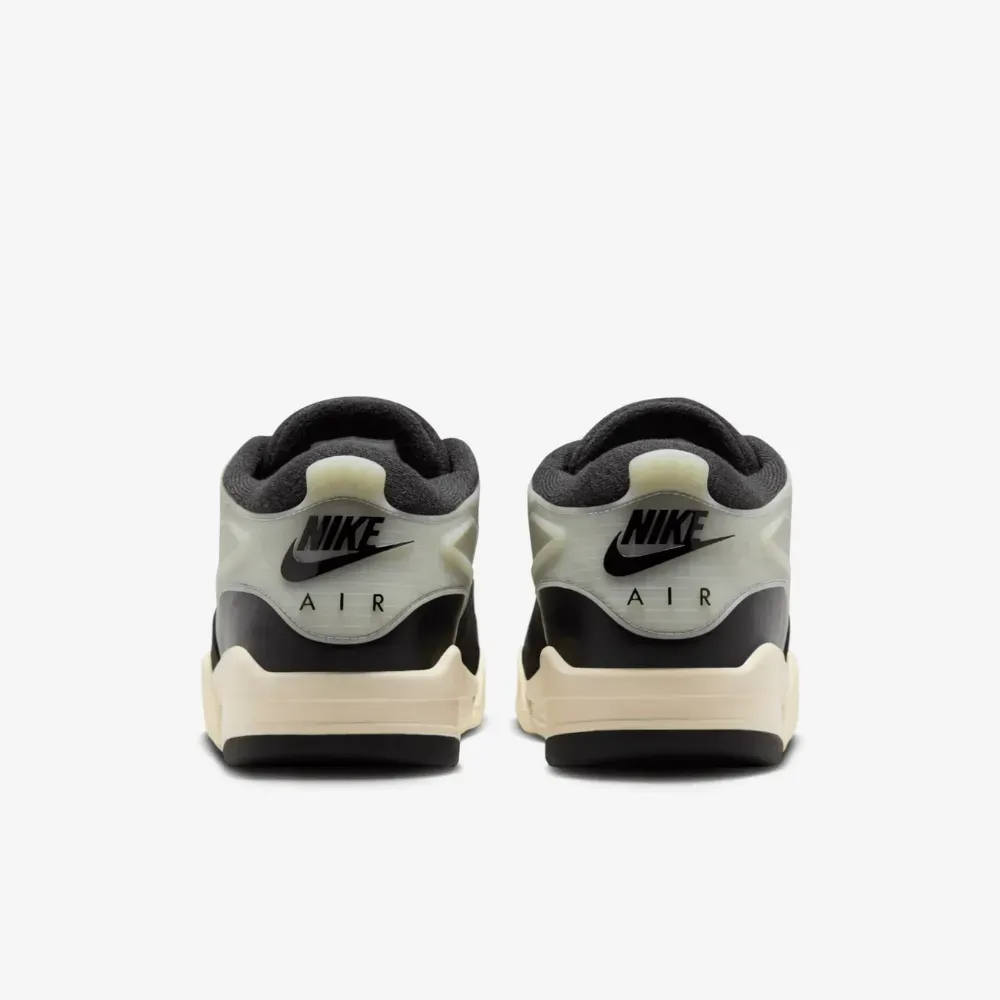 Air Jordan 4 RM Black Sail foto 4