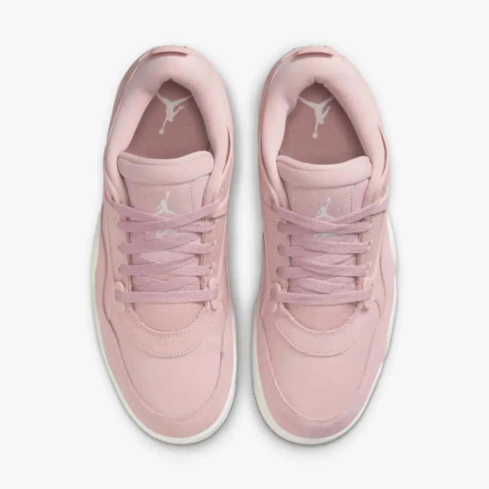 Air Jordan 4 RM Pink Oxford foto 2