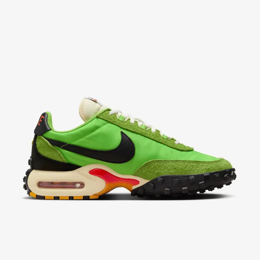 Nike Air Max Waffle Action Green and Altitude Green foto 3