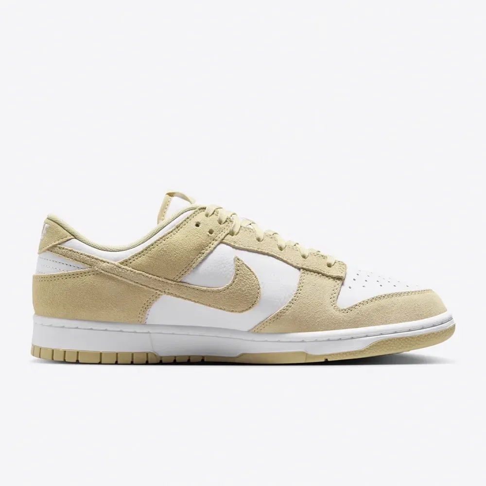 Nike Dunk Low Suede Team Gold foto 3