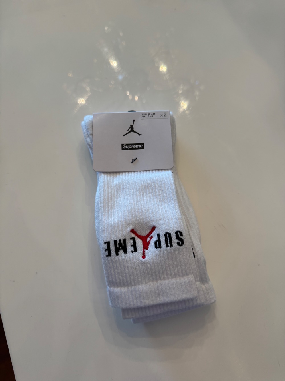 Supreme x Jordan Meia Crew White — M, Novo