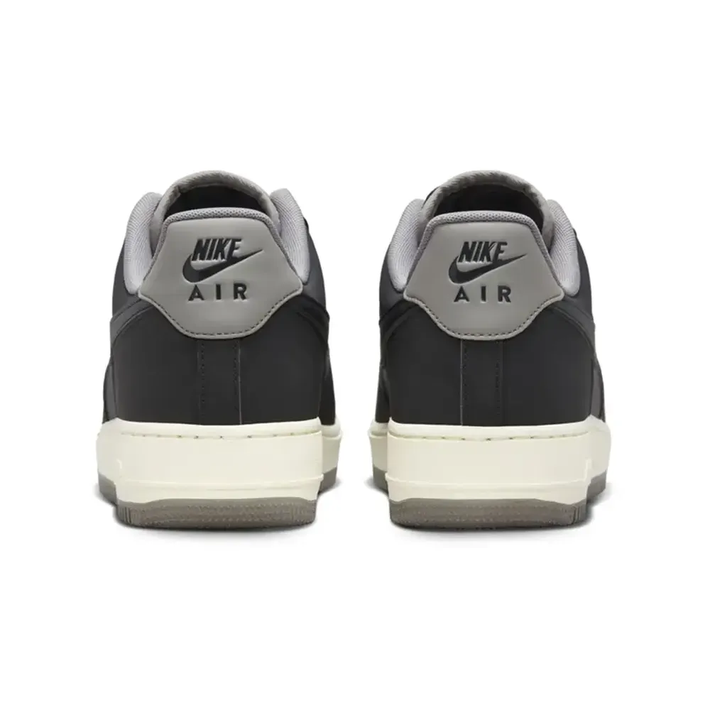 Nike Air Force 1 Low 07 LV8 Black Flat Pewter foto 3