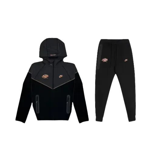 Central Cee x Nike Sportswear Set Tech Fleece Black Metallic Red