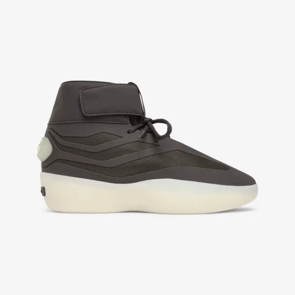 adidas Fear of God Athletics II High-Top Night Brown Cream White foto 1