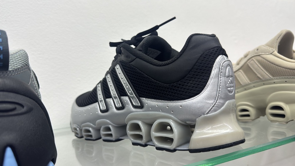 adidas Megaride Core Black Silver Metallic