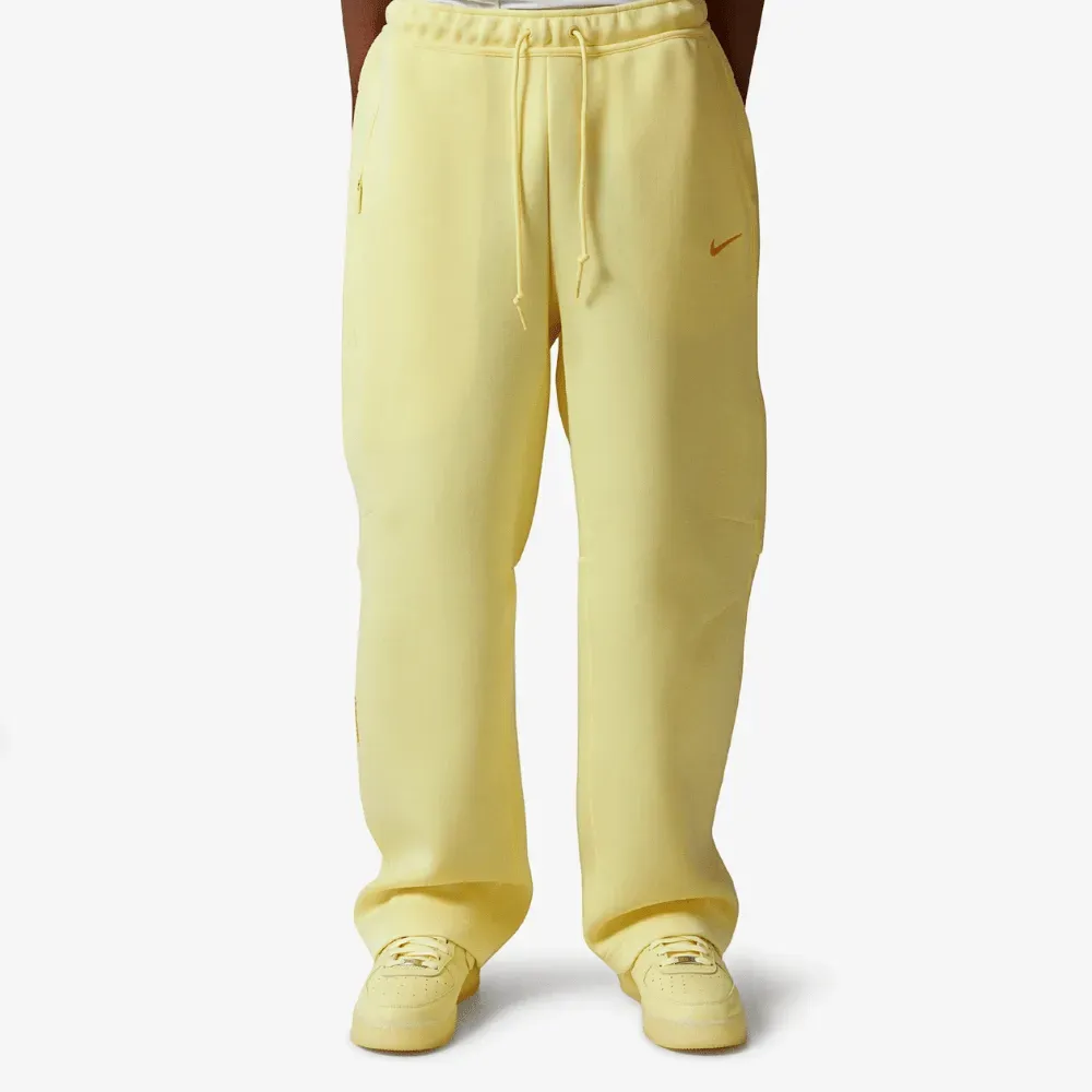NOCTA x Nike Calça NRG Tech Fleece Open Hem Citron Tint foto 1