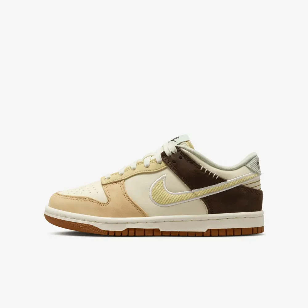 Nike Dunk Low GS Coconut Milk Sail foto 1