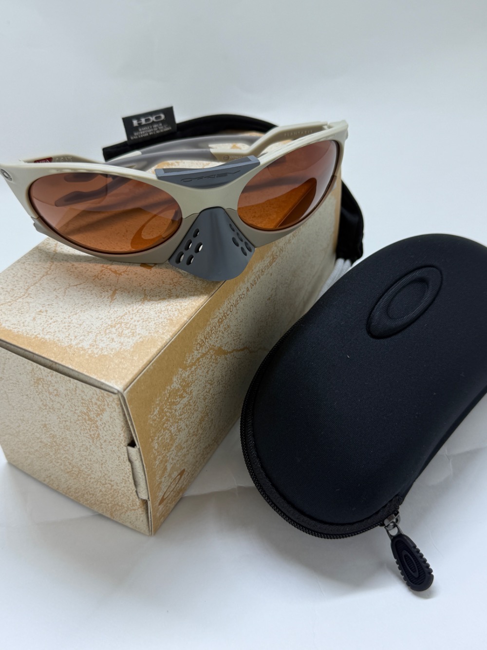 Oakley Plantaris Matte Sand Prizm Brown Gradient