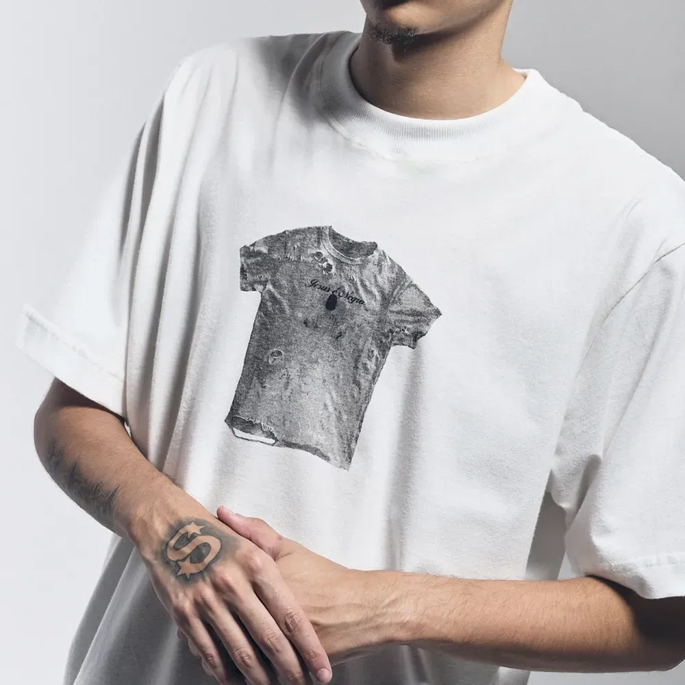 Imagem Camiseta Mad Enlatados Muito Lendária Off White