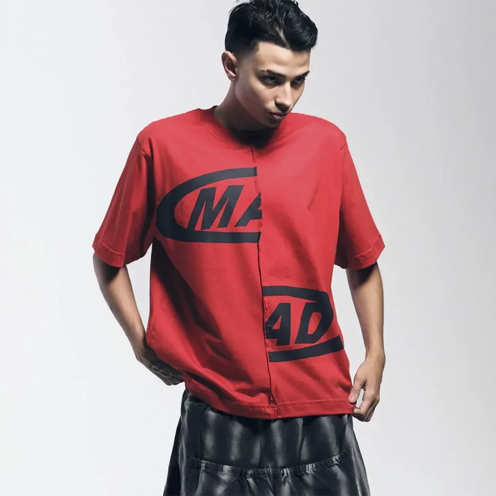 Camiseta Mad Enlatados Portal Vermelha foto 1