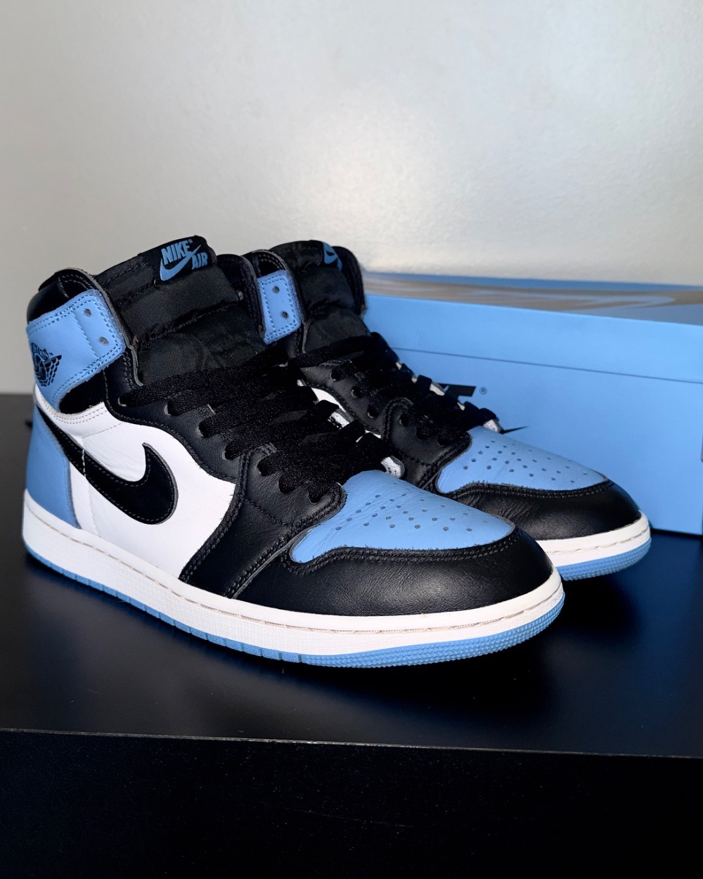 Air Jordan 1 High OG UNC Toe — 42, Usado