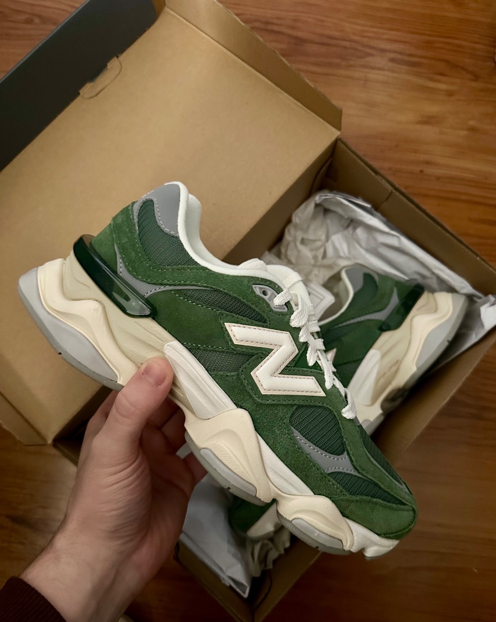 New Balance 9060 Nori — 40, Novo