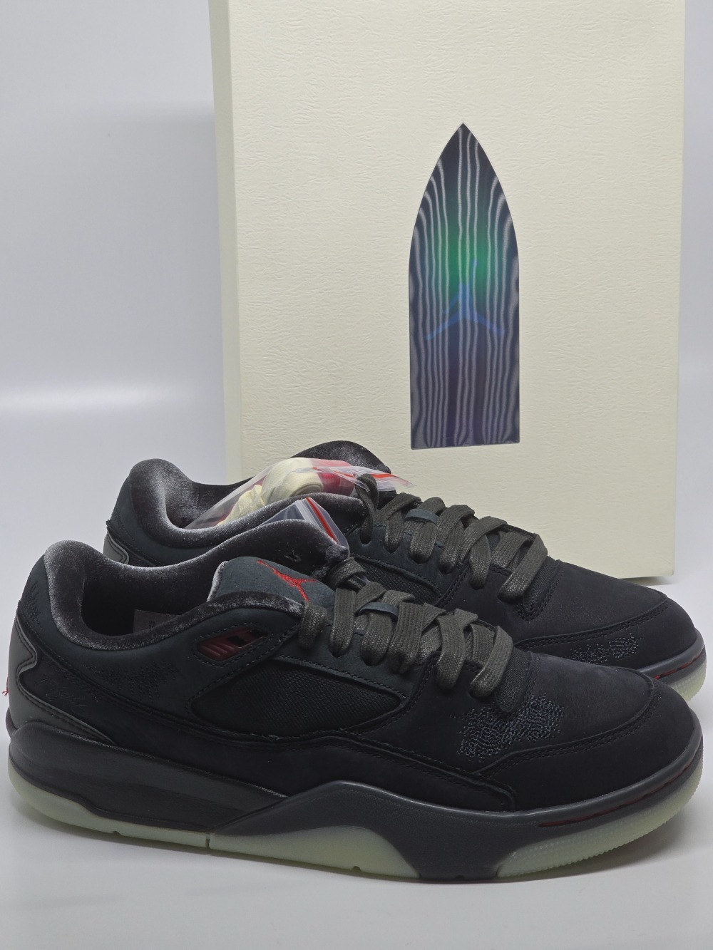 Who Decides War x Jordan Flight Court Bred
