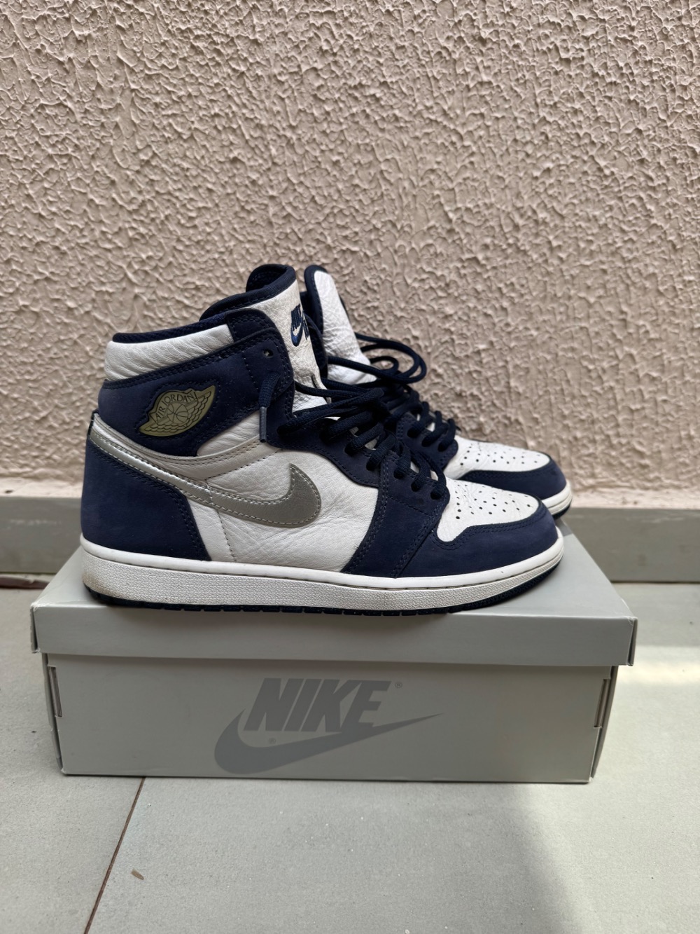 Air Jordan 1 Retro High co.JP GS Midnight Navy 2020 — 40.5, Usado