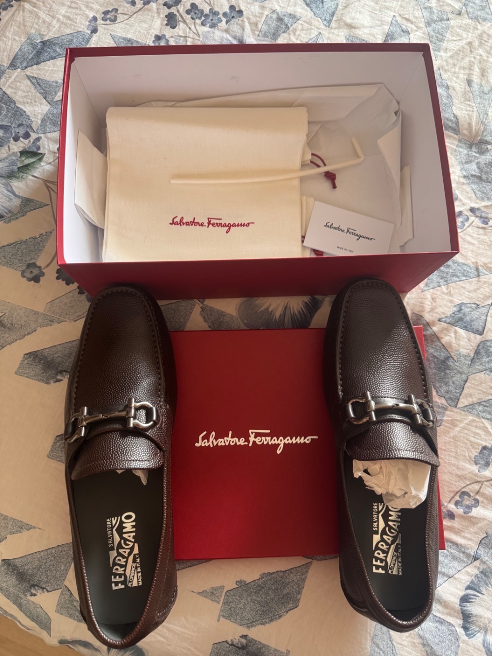 Mocassim Salvatore Ferragamo Gancini detalhes Horsebit, NOVO