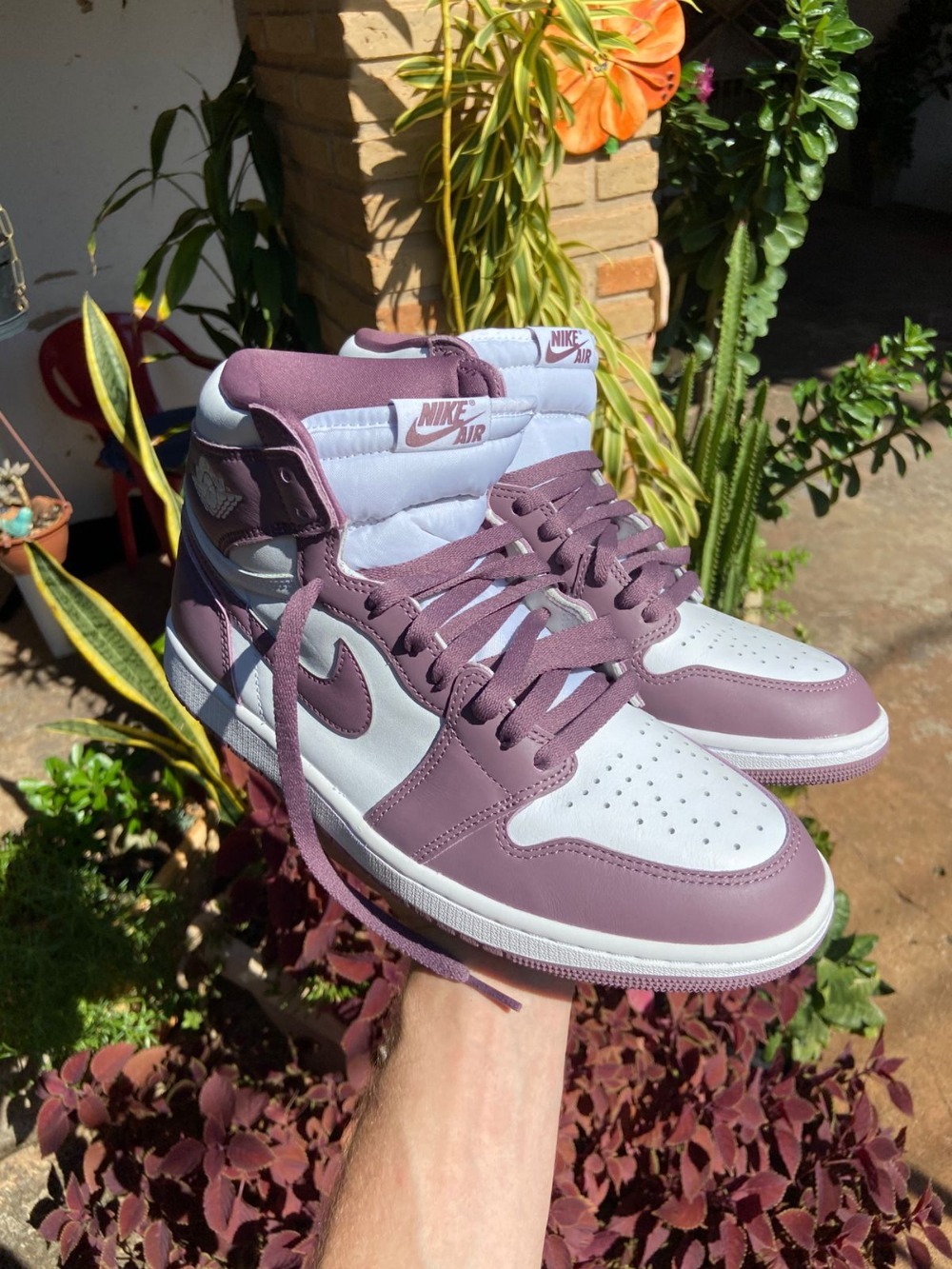 Air Jordan 1 High Mauve — 42, Novo