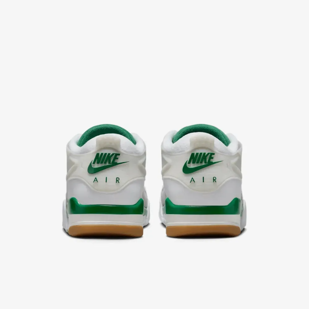 Air Jordan 4 RM Pine Green foto 4