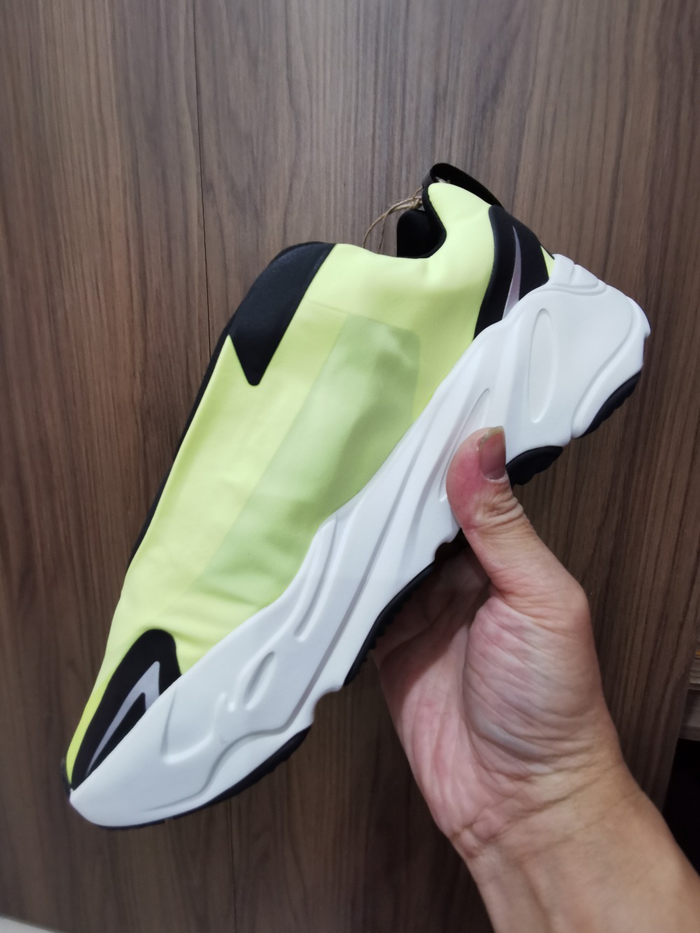 Yeezy Boost 700 MNVN Laceless Phosphor