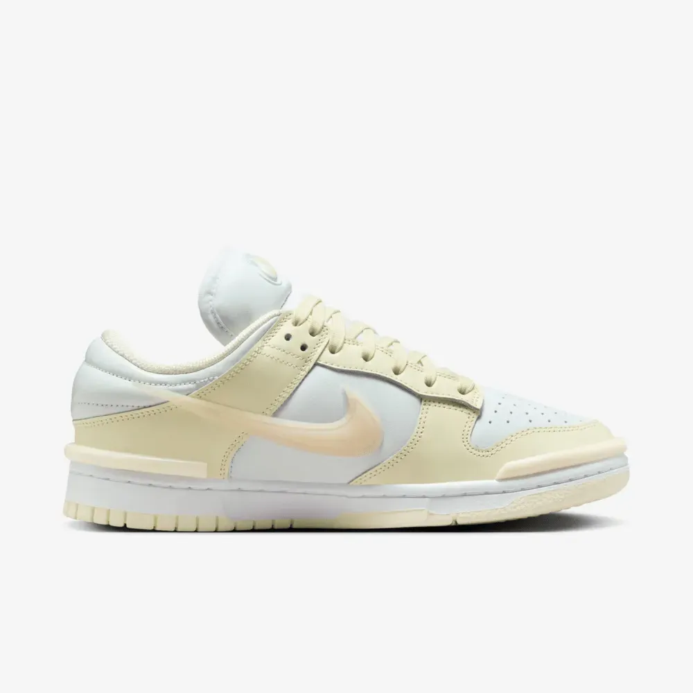 Nike Dunk Low Twist Coconut Milk Guava Ice foto 3