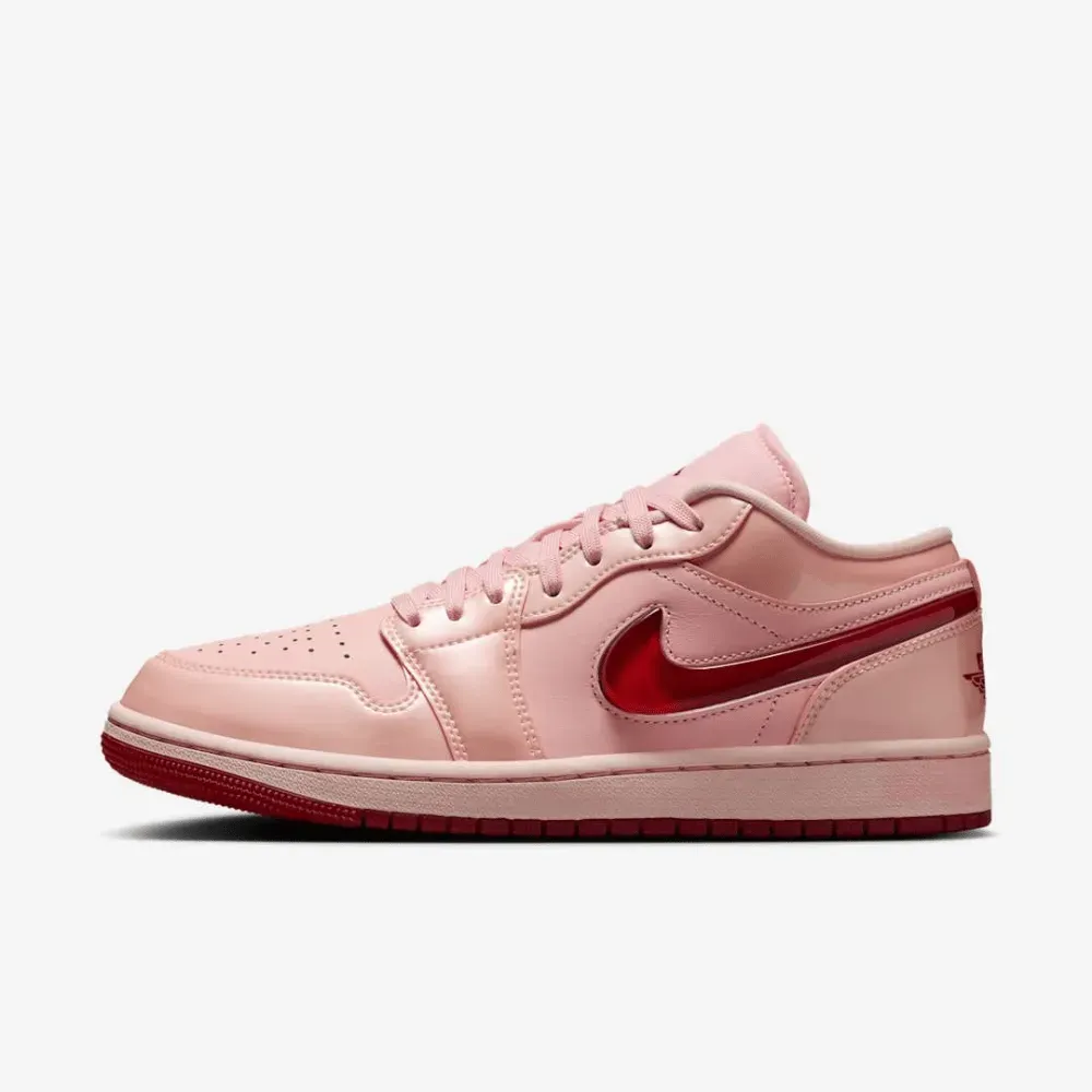 Air Jordan 1 Low Patent Valentine's Day foto 1