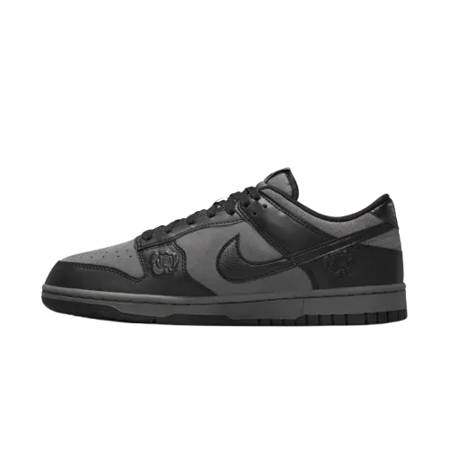 Nike Dunk Low Black Roses