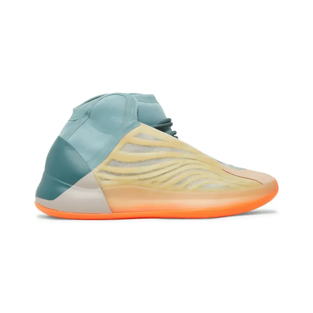 Yeezy QNTM Hi-Res Coral foto 1