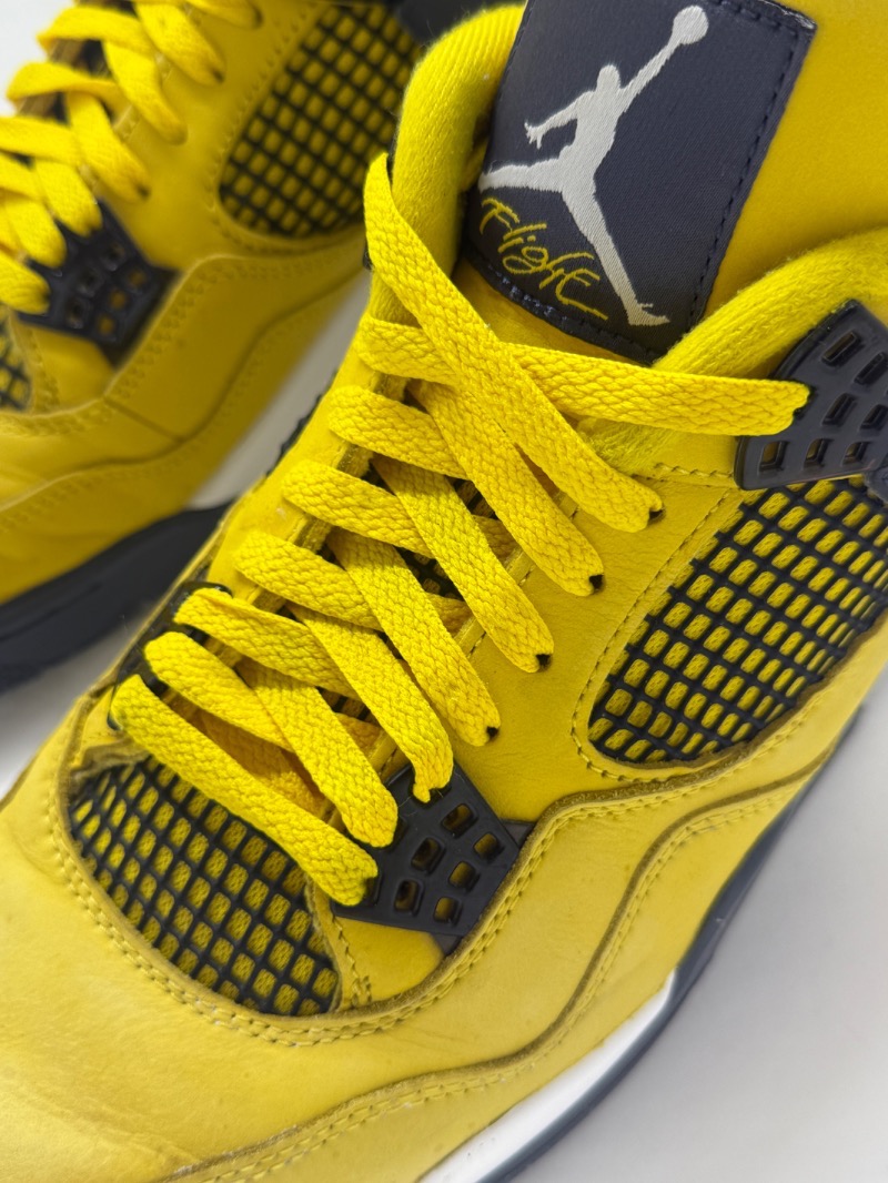 Foto 3 de Air Jordan 4 Lightning — 42, Usado