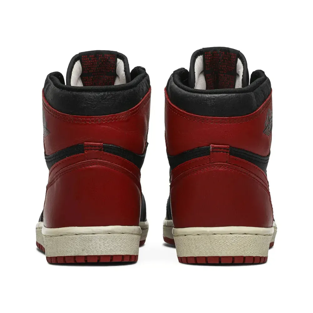 Air Jordan 1 High Bred (1985) foto 2