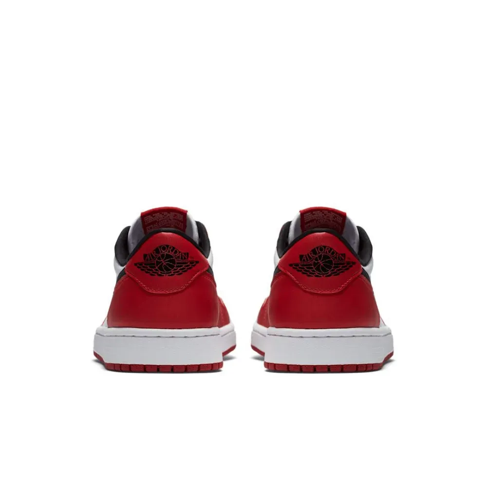 Air Jordan 1 Low OG Chicago - Droper