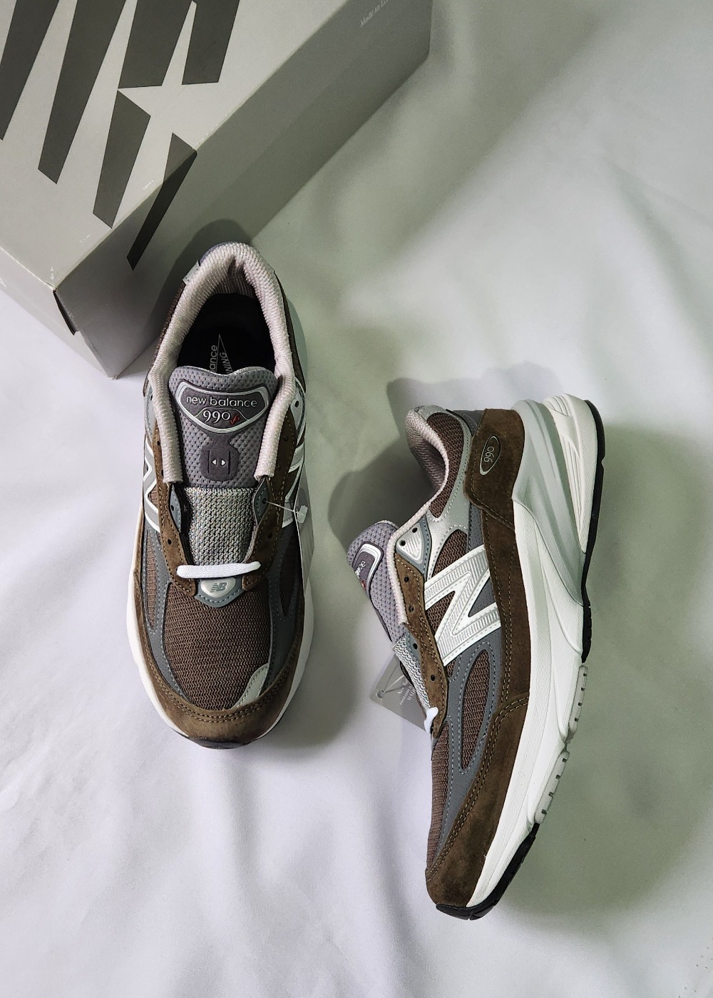 New Balance 990v6 Made in USA Olive Grey