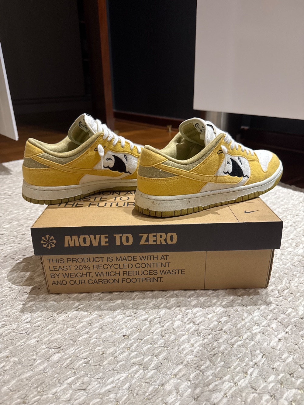 Nike Dunk Low Sun Club — 42, Usado