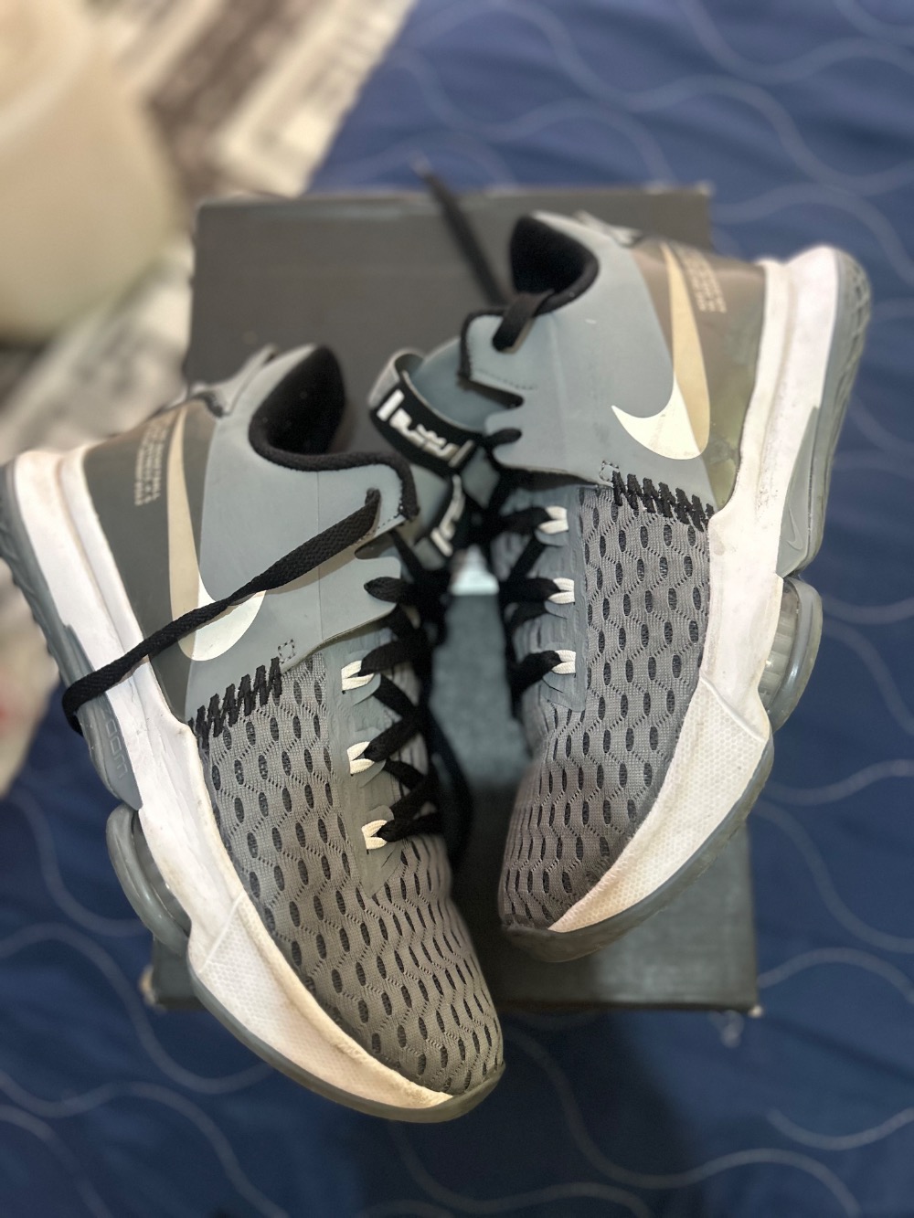 Nike LeBron Witness 5 Bred