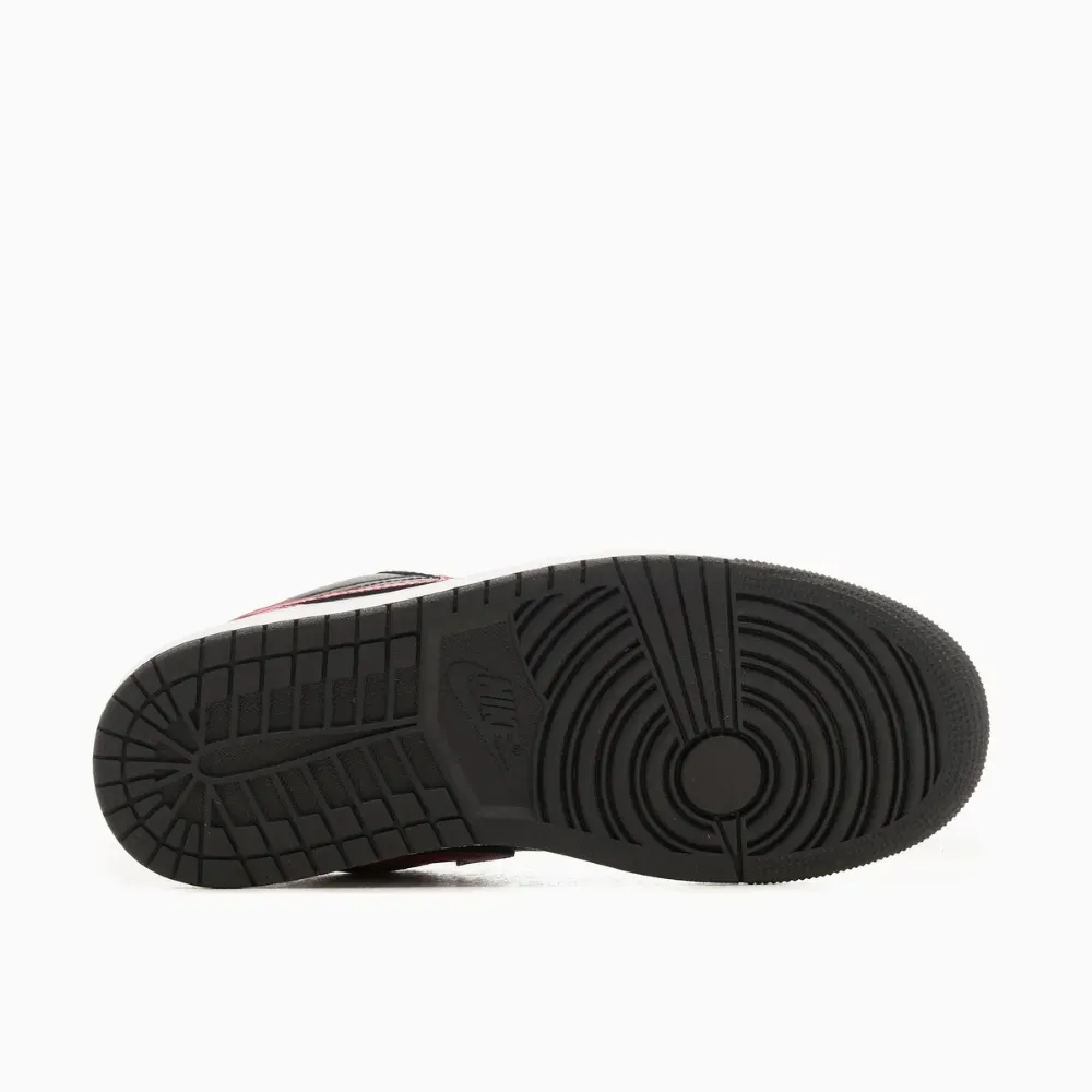 Air Jordan 1 Low Bred Twist foto 5