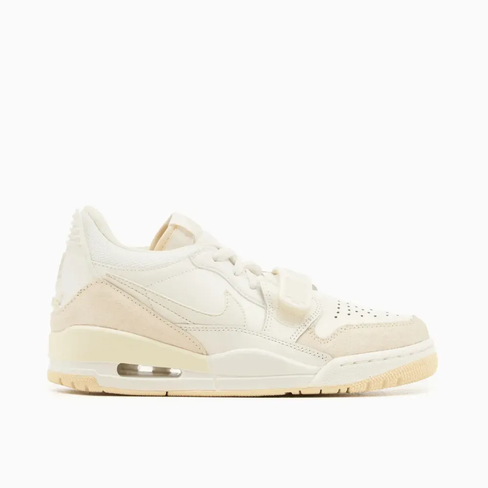 Air Jordan Legacy 312 Low Sail Muslin foto 1