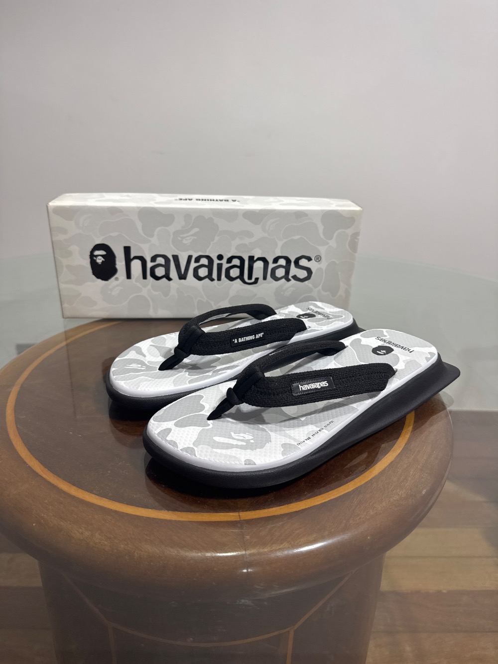 Bape x Havaianas Tradi Zori White Camo — 42, Novo