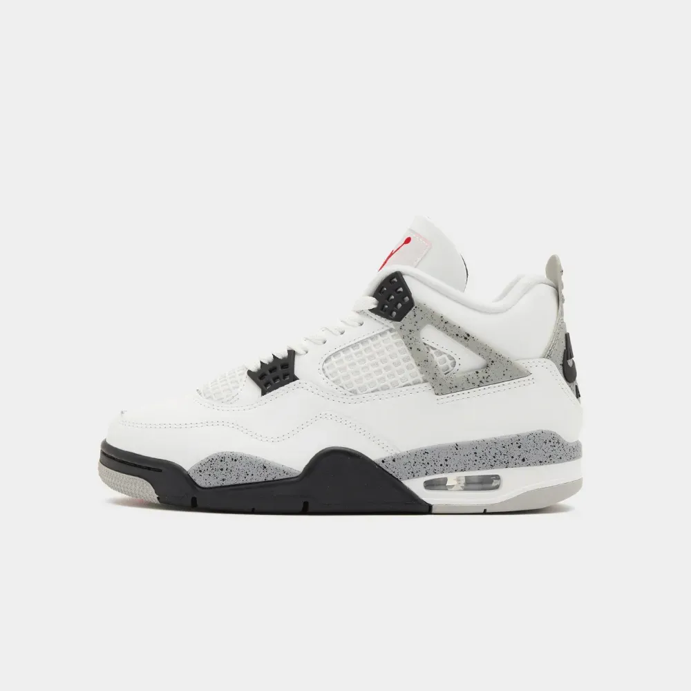 Imagem Air Jordan 4 White Cement (2025)