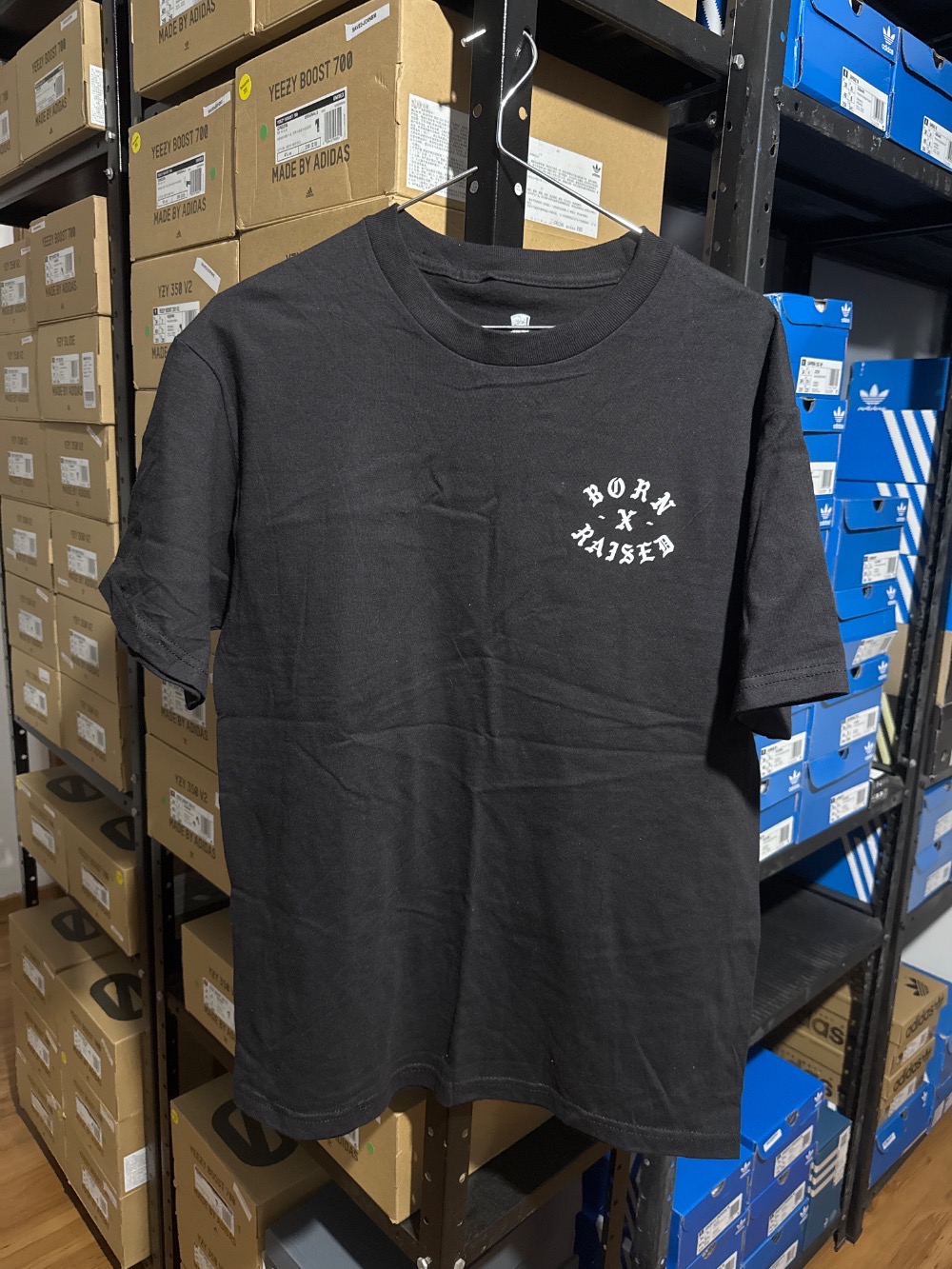 Camiseta Born x Raised Swapmeet Rocker Black