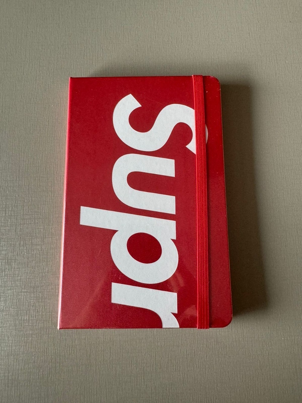 Moleskine x Supreme Caderno Large Red — Único, Novo