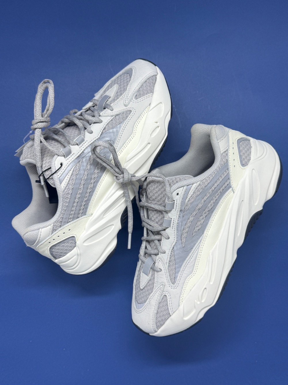 Yeezy 700 V2 Static
