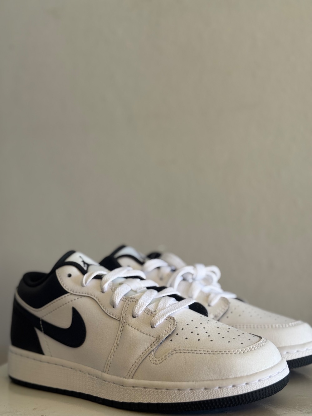 Air Jordan 1 Low GS White Black — 36, Usado